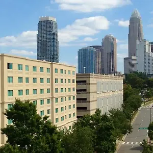 https://doubletree-by-hilton-charlotte-gateway-village.1sthotelscharlotte.com