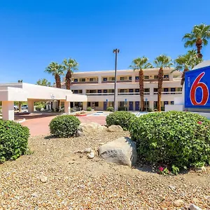 https://motel-6-palm-springs-downtown.palm-springs-ca-hotels.com